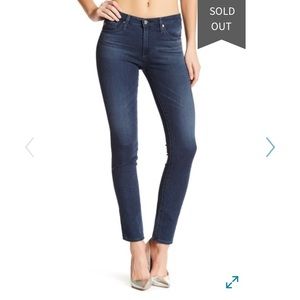 AG The Prima Mid-Rise Cigarette Jeans